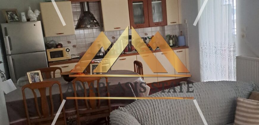 Πώληση οροφοδιαμερίσματος 2ου ορόφου 102 τ.μ., Καλλιθέα, | 350.000 €